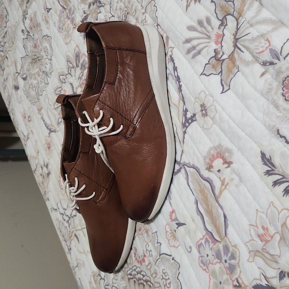 Software Leather Shoes - image 2